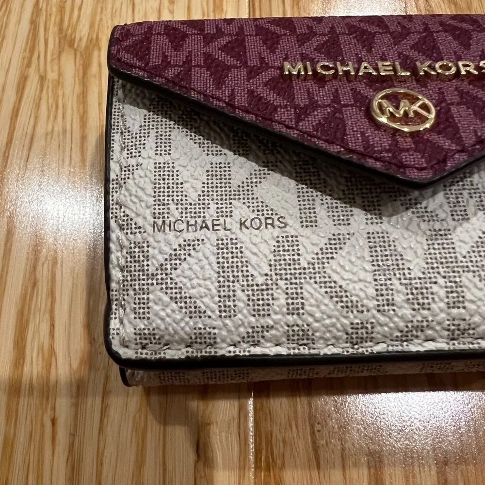 MICHAEL KORS COIN PURSE - Picture 3 of 7